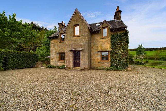 Country house for sale in Douglas, Lanark