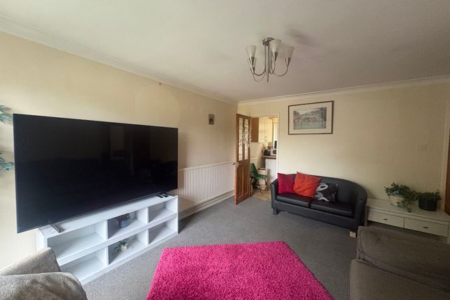 Montford Close, Sunderland photo 3