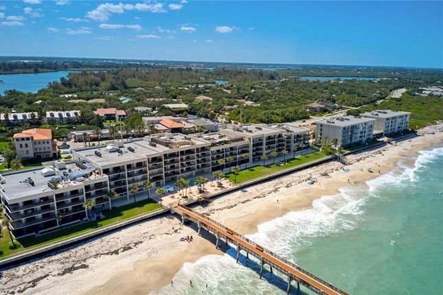Thumbnail Town house for sale in 4800 Highway A1A #313, Vero Beach, Florida, United States Of America