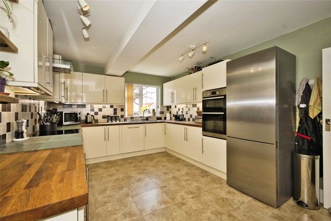 88, Mudford Road, Somerset photo 3