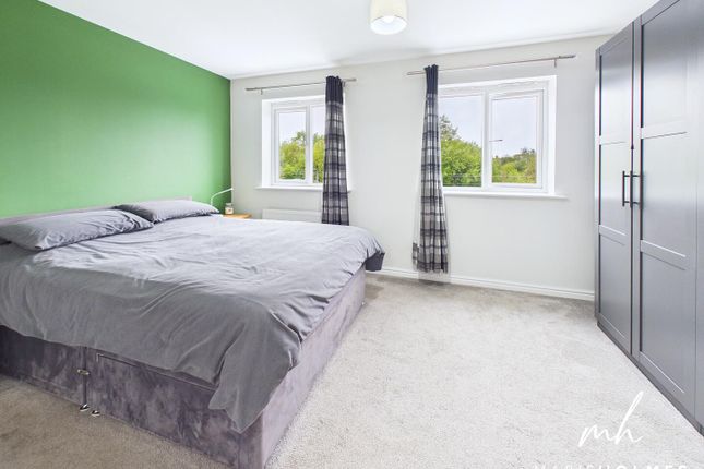 29, Alpine Close, Preston photo 4
