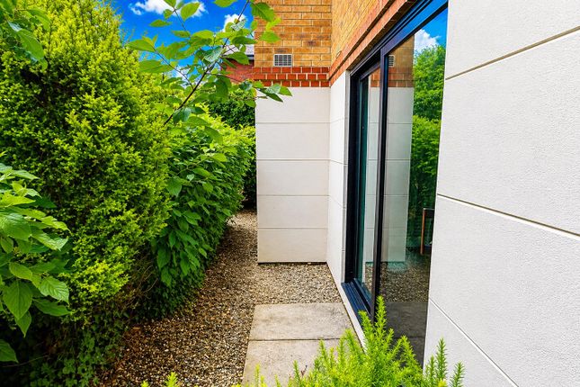 1, Alexandra Court, Alexandra Road, Hemel Hempstead photo 4