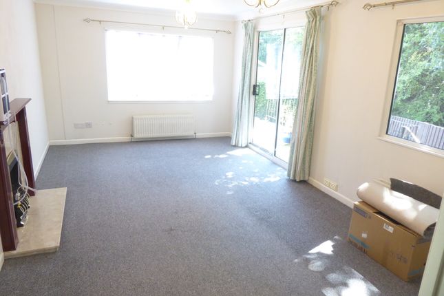 6, Pound Lane Park, Wood Street Village, Guildford, Surrey photo 5
