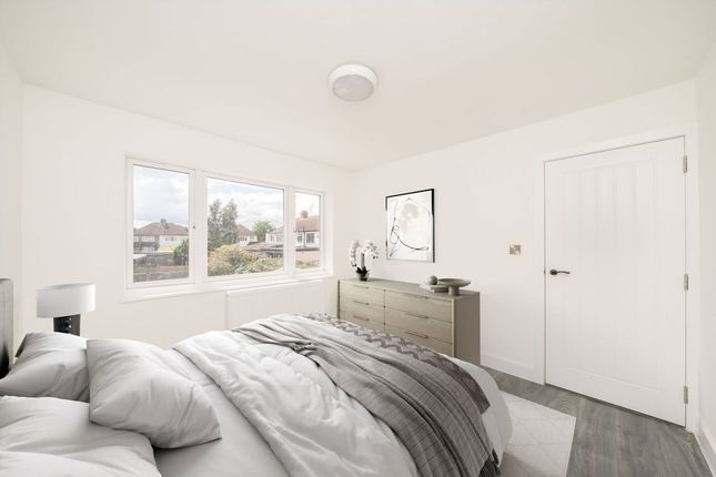 283, Hook Rise South, Surbiton photo 4