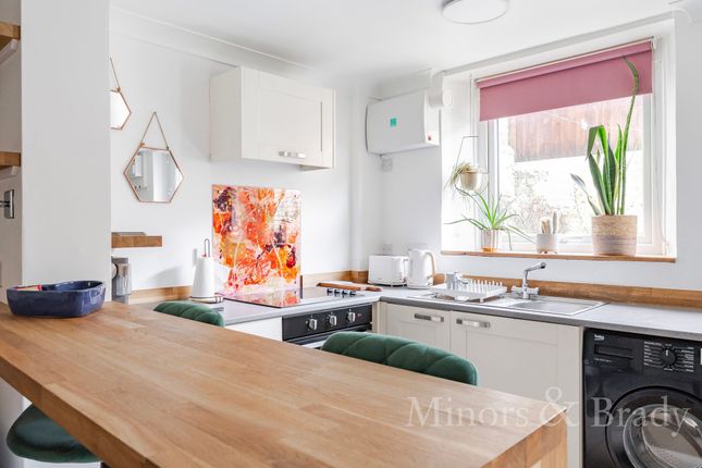 Flat 1, 6 Mount Street, Cromer photo 4