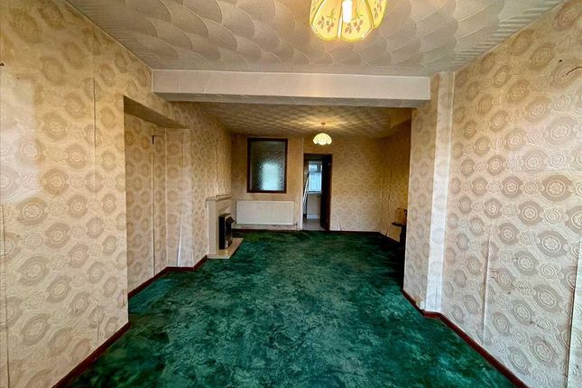 32, Miskin Road, Tonypandy photo 5