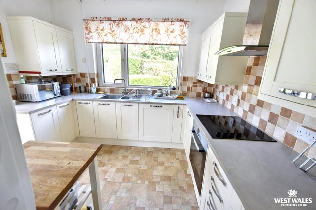Heddfan, 80, Slade Lane, Haverfordwest photo 3