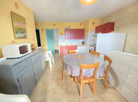 Detached house for sale in Limoux, Languedoc-Roussillon, 11300, France