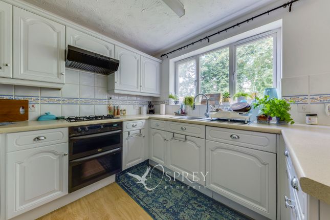 18, Rowell Way, Peterborough photo 4