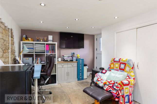 61, Stamford Street, Mossley photo 3