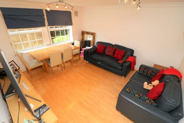 17 Kingfisher Court, , Mount View, Enfield photo 2