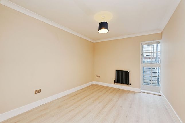 Flat 3, Landau House, 67, Croydon Road, Keston photo 4