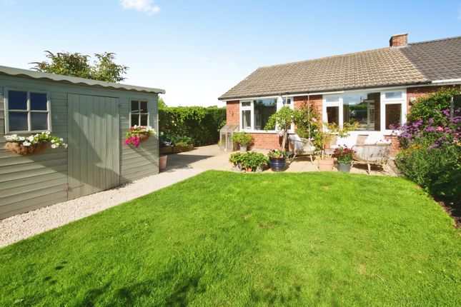 2, Wasdale Close, York photo 2