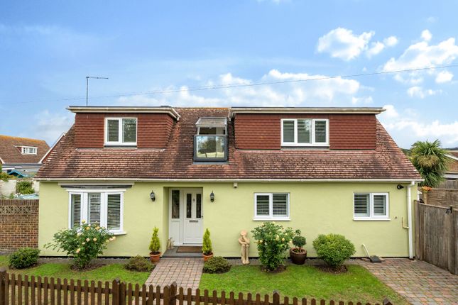 3-bed bungalow on 61A,, Little Paddocks, Worthing, £675,000