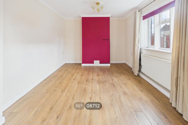 Springfield Road, Leeds photo 4