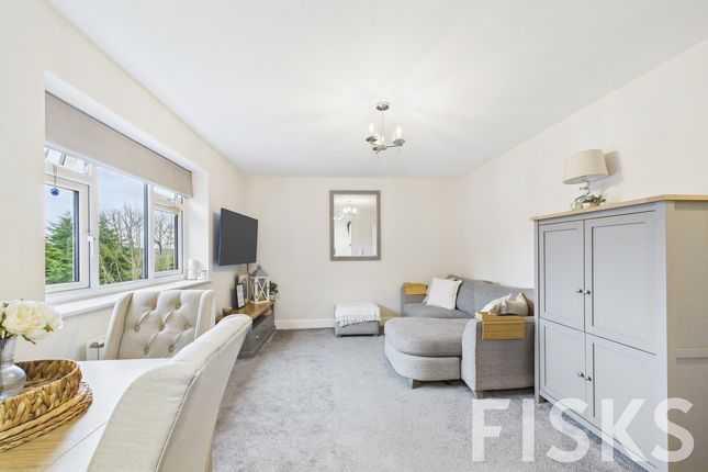 Flat Flat 7, 165, Kiln Road, Benfleet photo 2