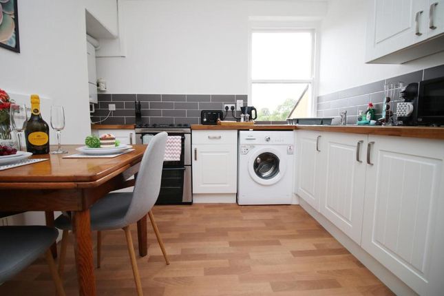 Thumbnail Flat to rent in Summerlays, 12 Summerlays Place, Bath, Somerset