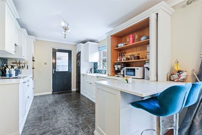 7, Cooper Drive, Perth and Kinross photo 4