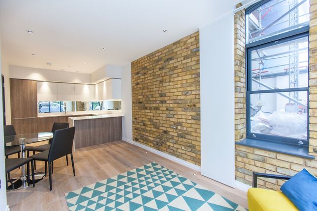 Flat 13,, Embassy Works, Vauxhall photo 2