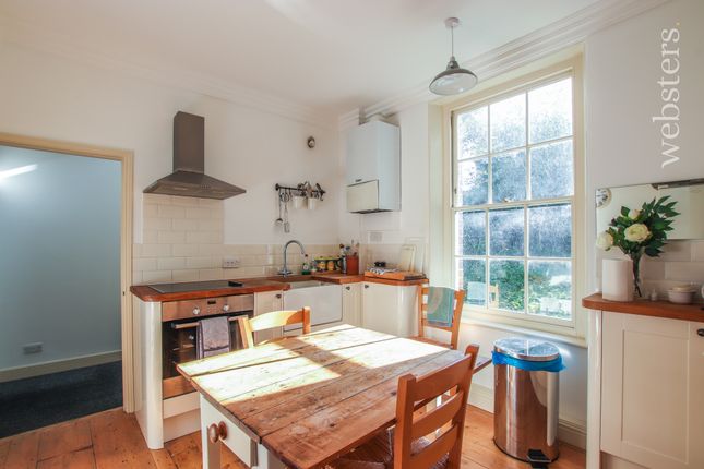 Town house for sale in Willow Lane, Norwich