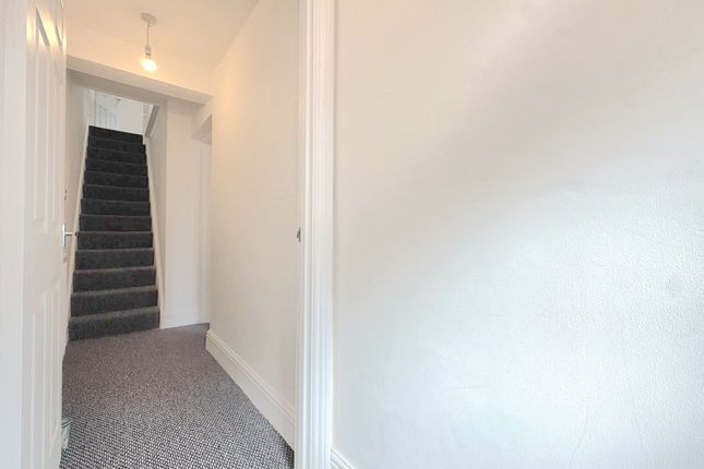 31 Gaen Street, Abertillery photo 2