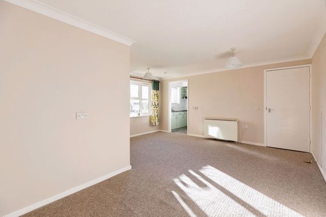 Flat for sale in Millfield Park (The Court), Huntingdon