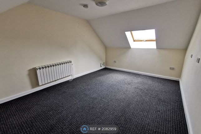 Studio to rent in High Street, Doncaster