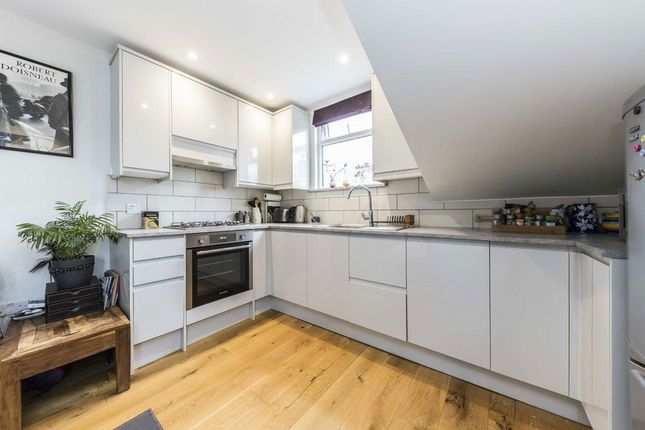 Flat 3, 41, Oxford Road, London photo 3