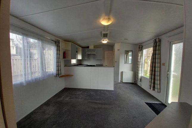 Manston Court Road, Margate photo 2