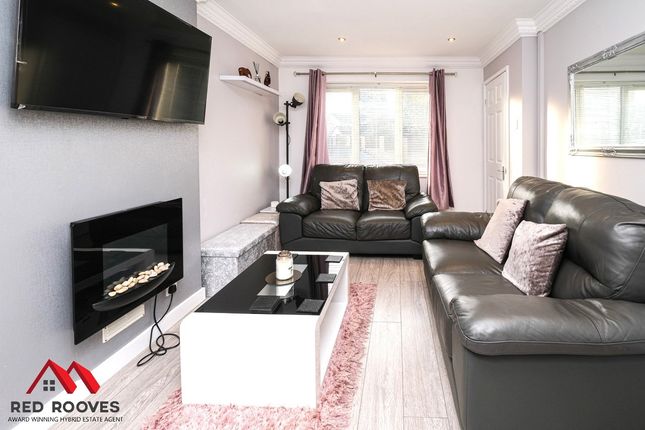 32, Finch Meadow Close, Liverpool photo 2