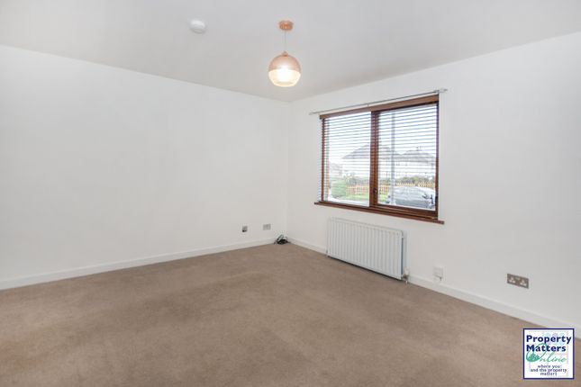 2 Robert Stewart Place, Kilmarnock photo 3