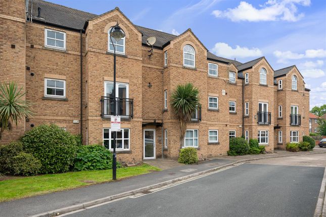 Thumbnail Flat for sale in Manor Court, Hull Road, York