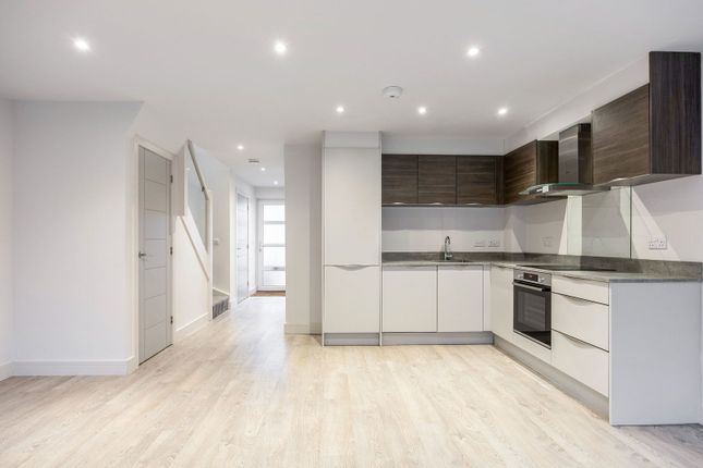 2 Grove Mews, Grove Street, Cheltenham photo 3