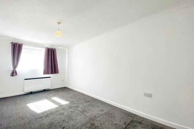 Flat to rent in Ushers Meadow, Lancaster
