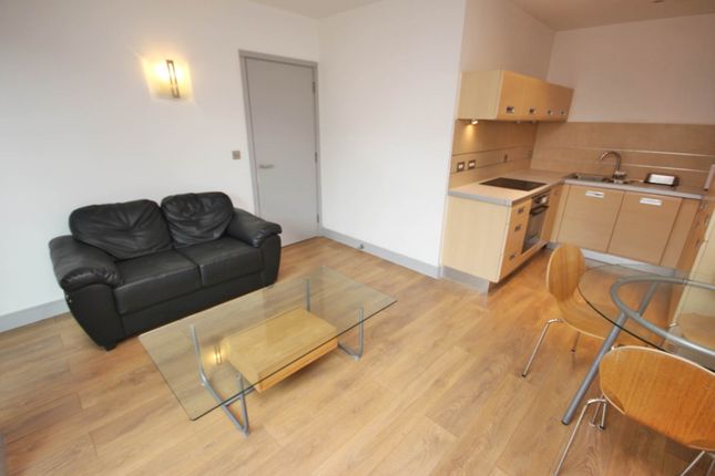 1-bed flat on Flat A4-5 Great Northern Tower, Watson Street, Manchester, £150,000