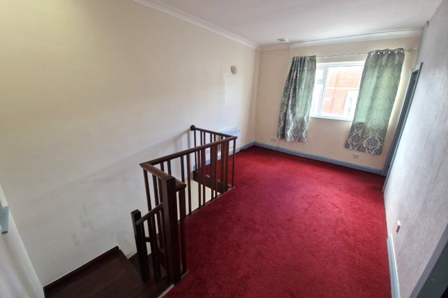 A, 72, Charnley Road, Blackpool photo 5