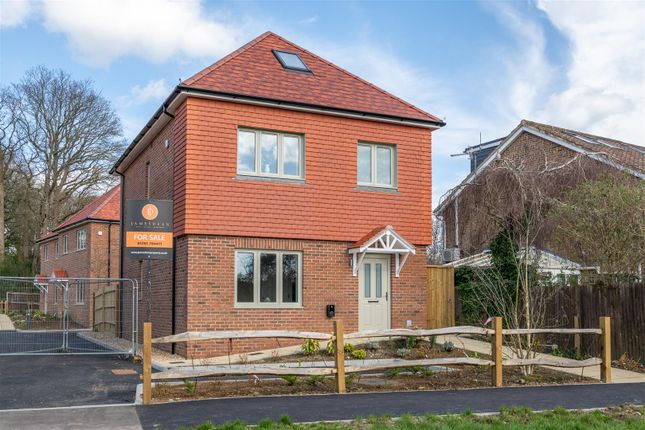 4-bed house on Plot D, 24 - 26 Weatherhill Road, Smallfield, £625,000