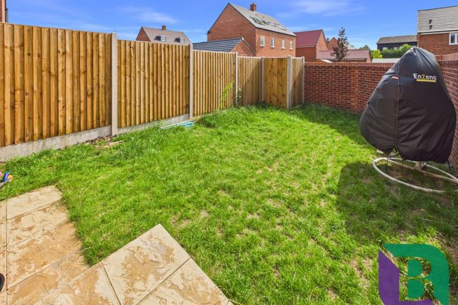 35, Mercia Road, Bedford photo 4
