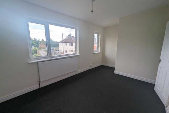 21, Barnett Road, Wolverhampton photo 3