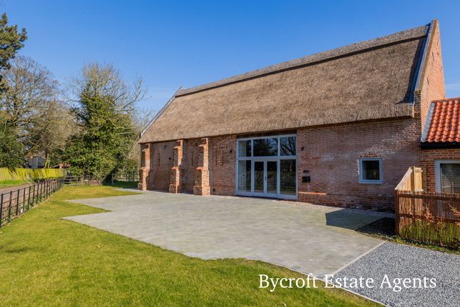 Thumbnail Barn conversion for sale in Beccles Road, Belton