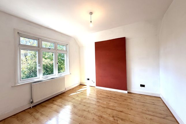 73, Norman Road, Sutton photo 3