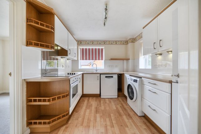 14, Oliver Rise, Hampshire photo 4