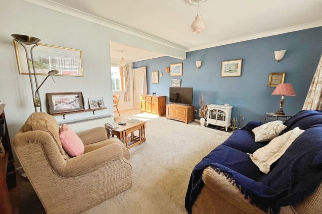 2, Brookedge, Brighstone photo 2