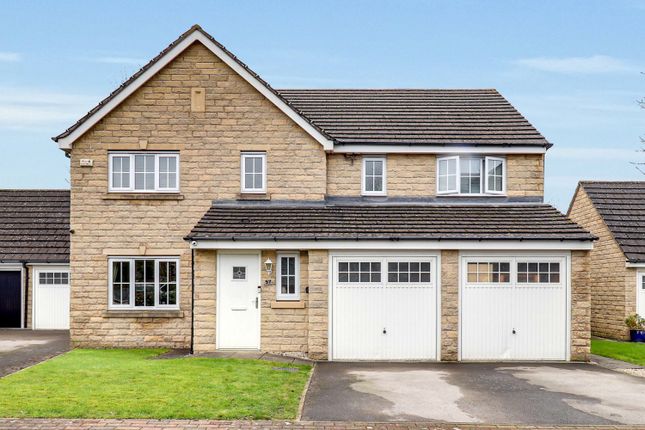 Detached house for sale in Birkhead Close, Kirkburton, Huddersfield