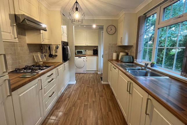 7, Bittaford Wood, Ivybridge photo 3