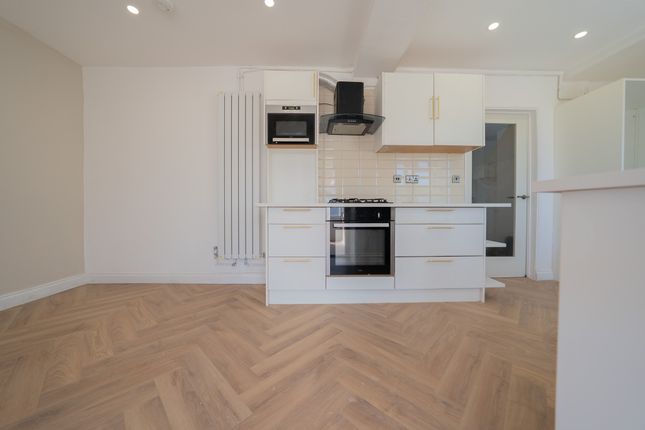 76 Keightley Road, Leicester photo 5