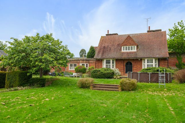 Thumbnail Detached house for sale in Goldings Lane, Hertford