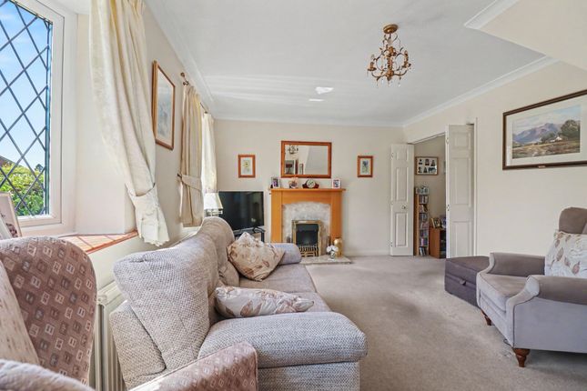 37 Princess Close, Southampton photo 4
