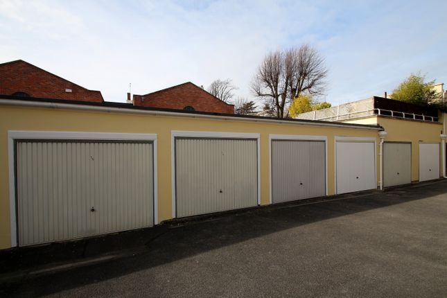 Parking/garage to rent in Suffolk House, Cheltenham, Glos