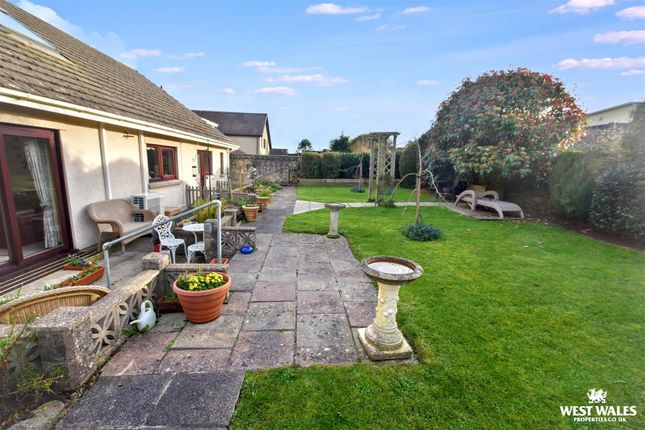 12, Osborn Park, Milford Haven photo 4